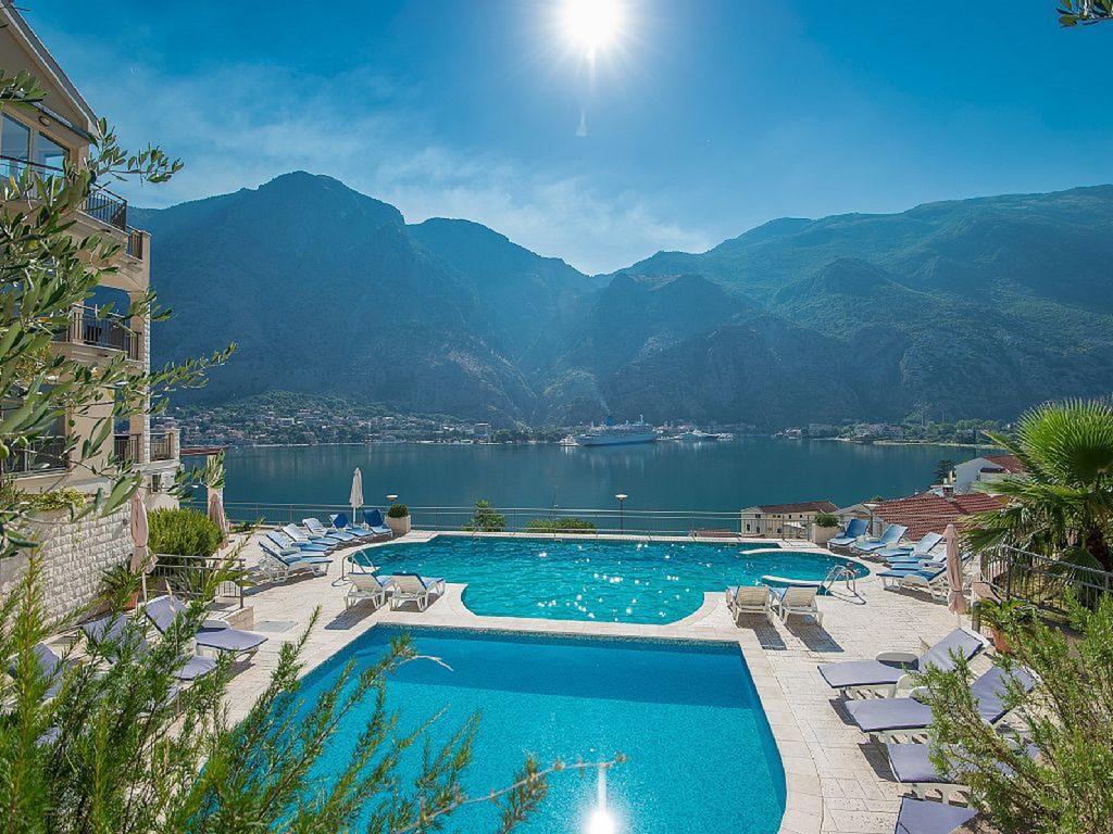 Fjord Waterfront Апартаменти Котор