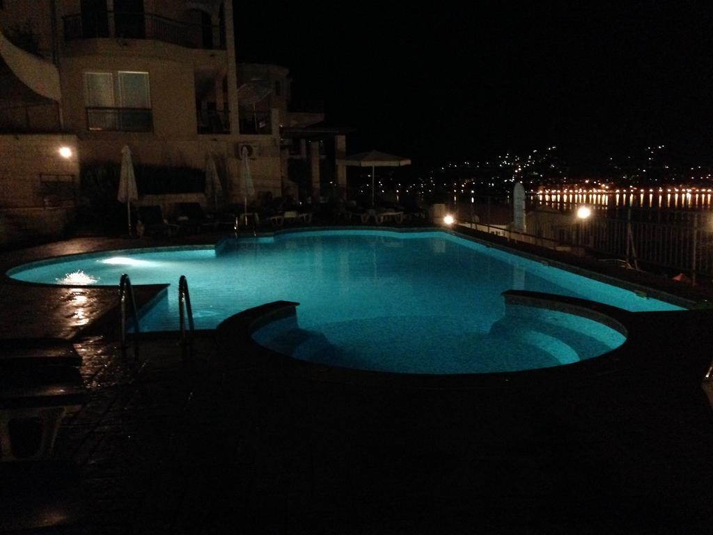 Fjord Waterfront Apartman *