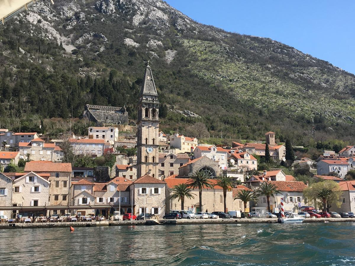 Fjord Waterfront Апартаменти *